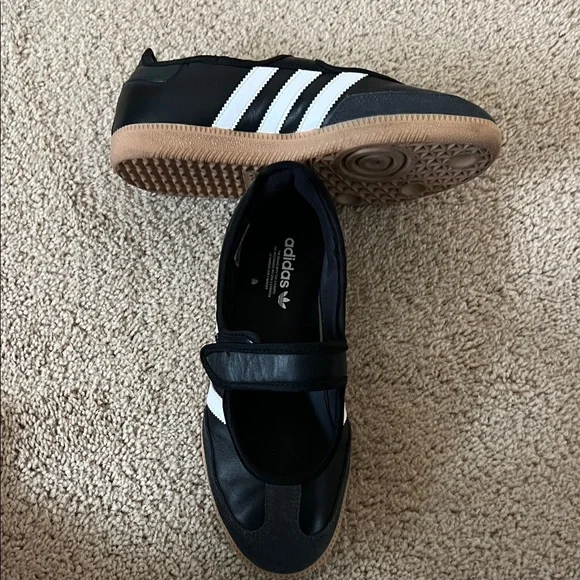Adidas Samba Women’s sz 8 Jane Sneakers - Picture 3 of 10